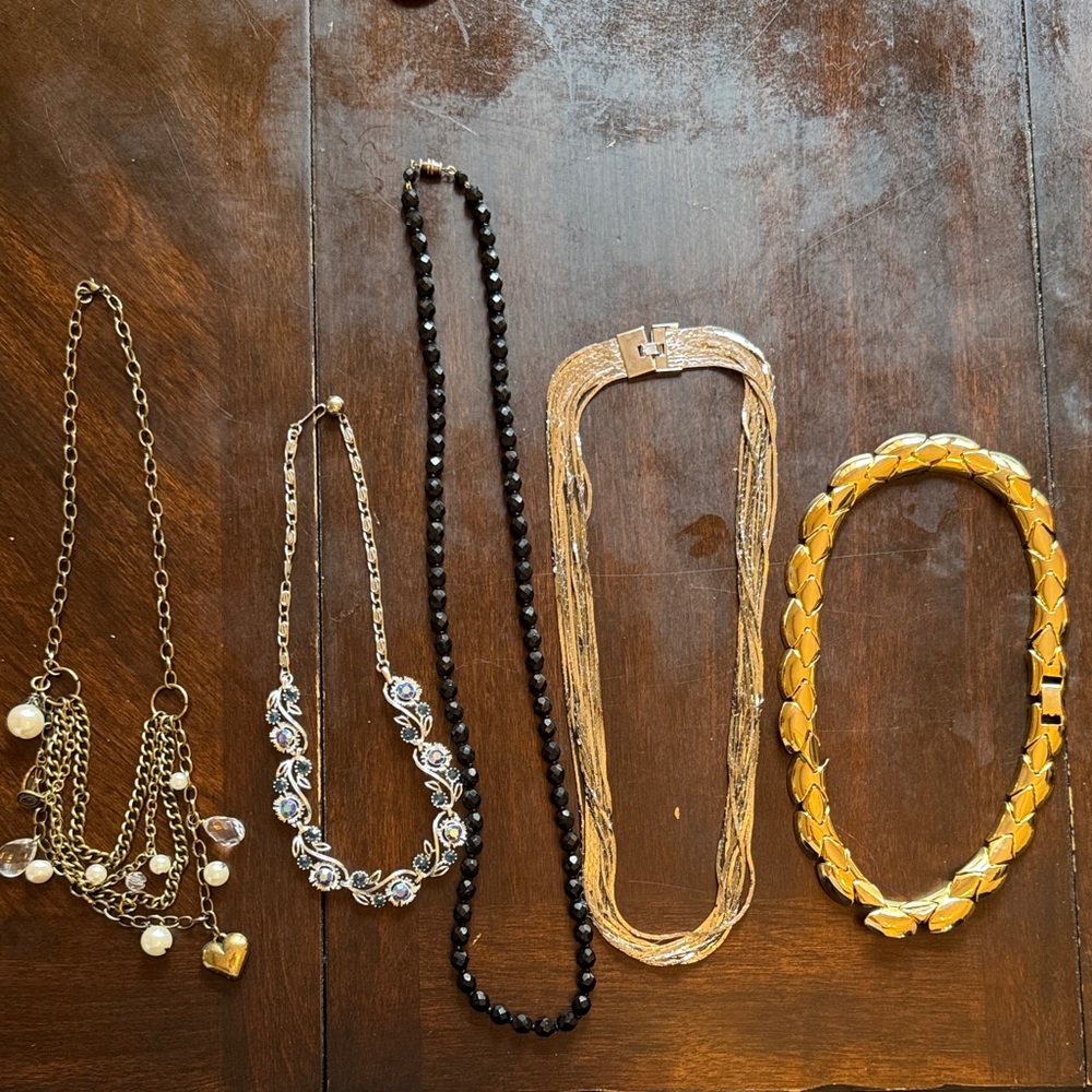 Elegant Gold and Silver Necklace Set
